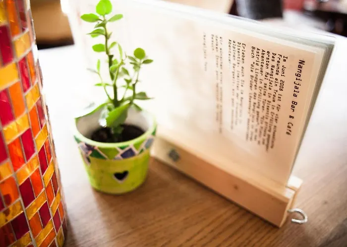 南赫亚拉青年旅馆 旅馆 迪森蒂斯