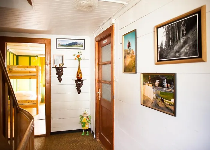 Auberge de jeunesse Nangijala